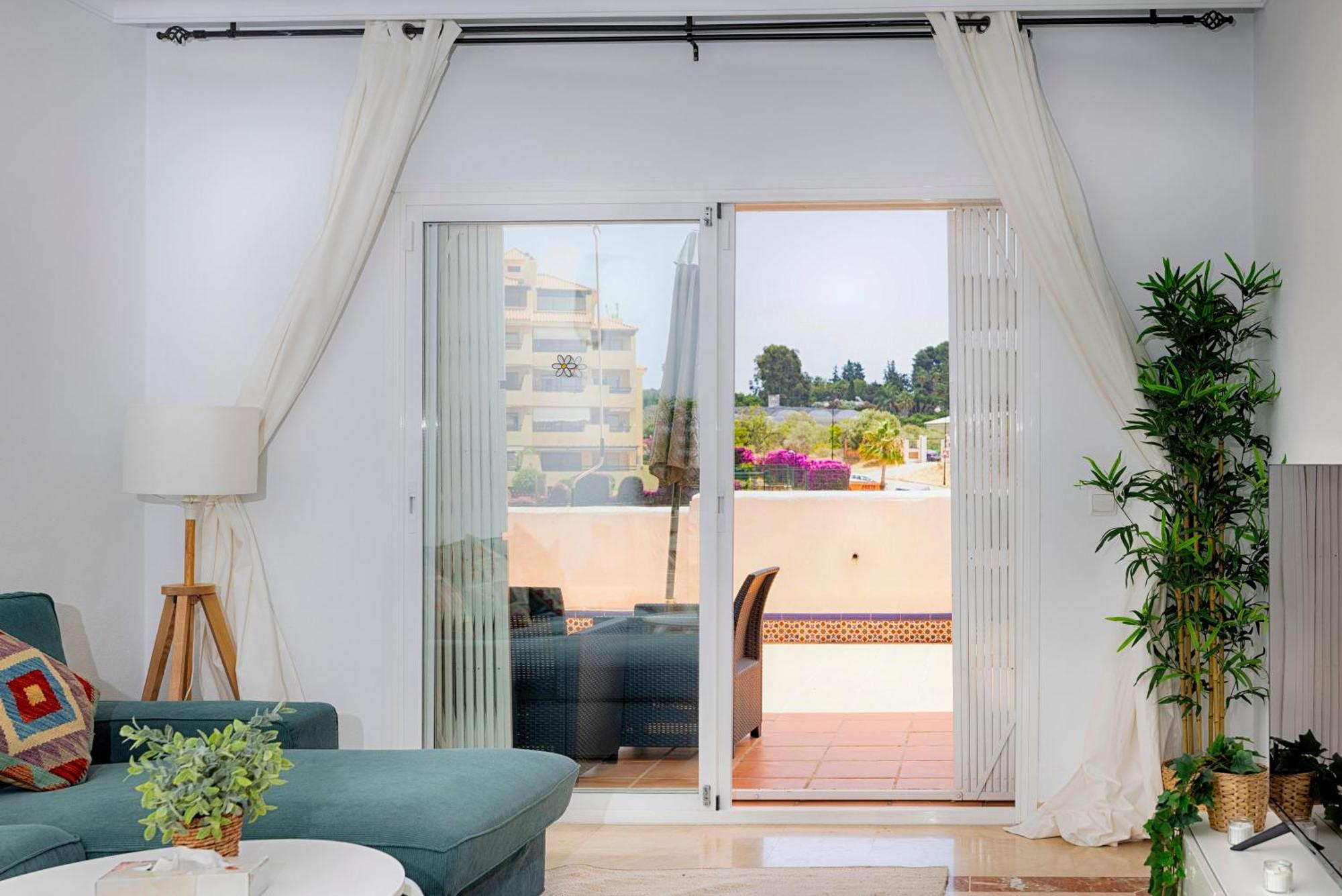 Apartamento Lunymar Selwo By La Maison Marbella *